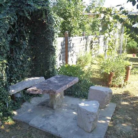 Apartament Kovacs Apartman *
