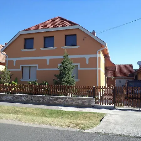 Apartament Kovacs Apartman Harkány